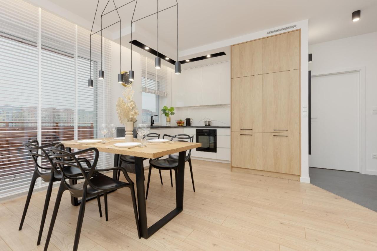 Loft Apartment With Parking In Warsaw By Noclegi Renters Ngoại thất bức ảnh